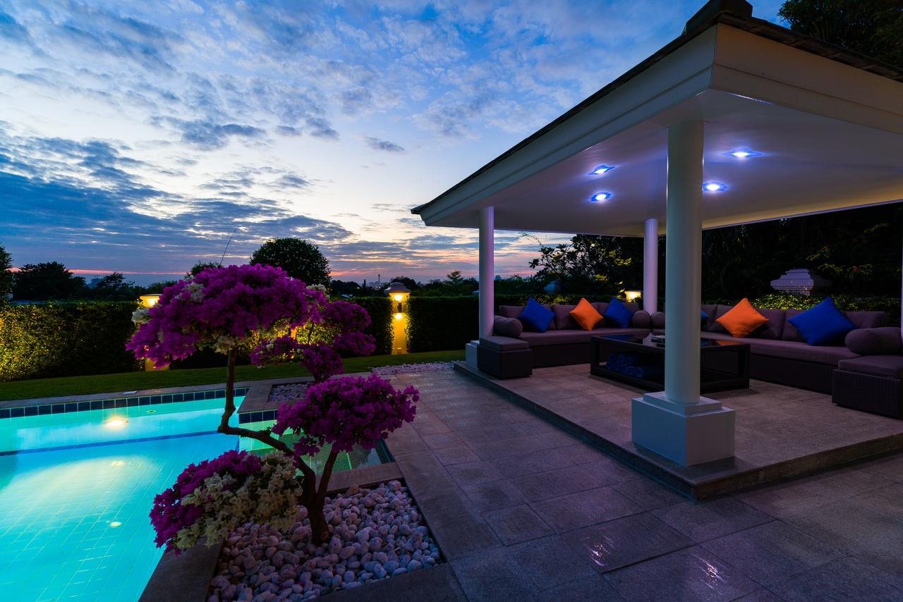 Luxury Pool Villa 604 4Br 8-10 Persons Pattaya Exterior photo